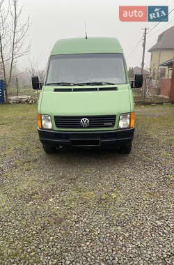Грузовой фургон Volkswagen LT 2002 в Вараше