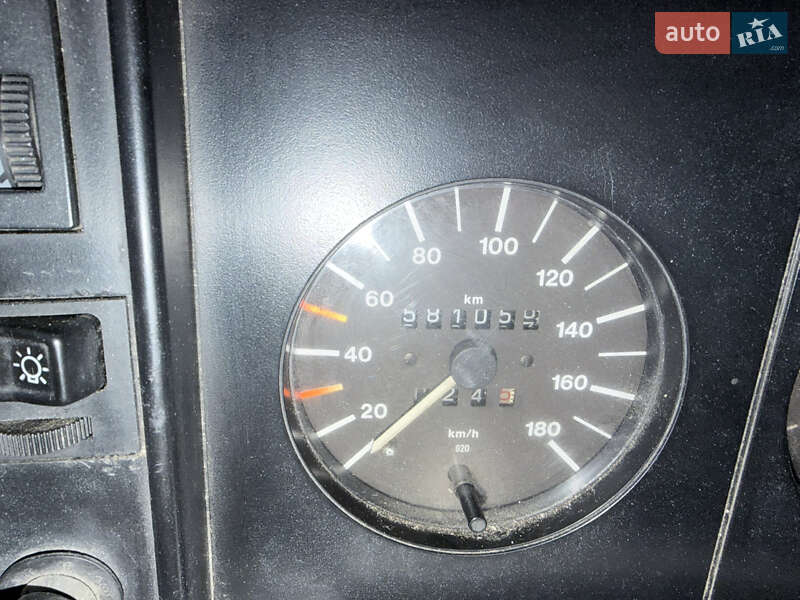 Вантажний фургон Volkswagen LT 1994 в Києві