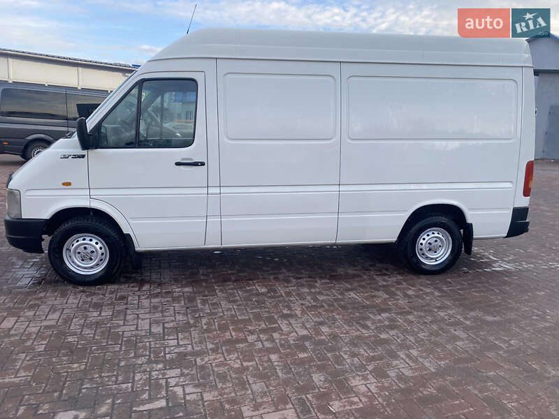 Вантажний фургон Volkswagen LT 2006 в Рівному