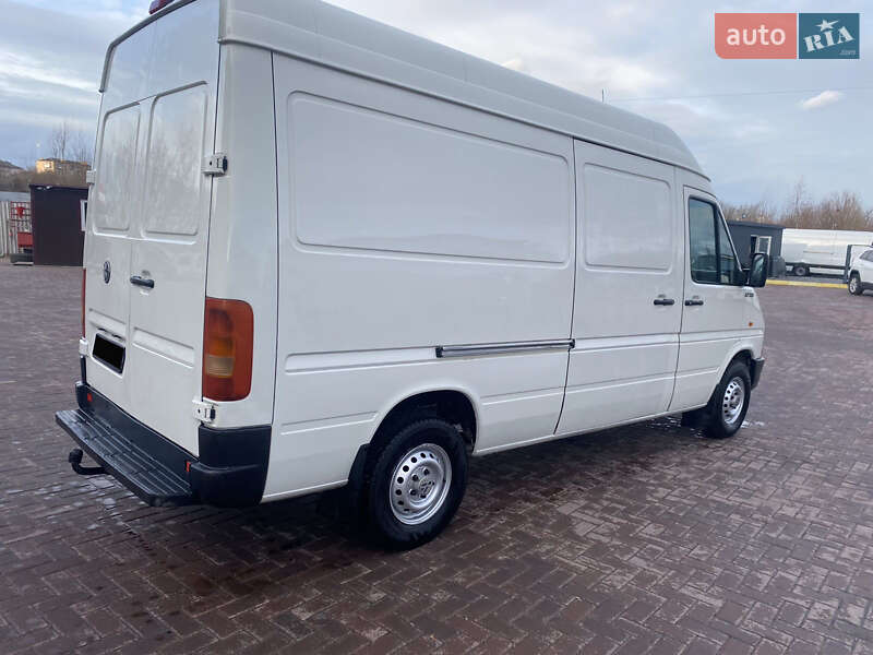 Вантажний фургон Volkswagen LT 2006 в Рівному