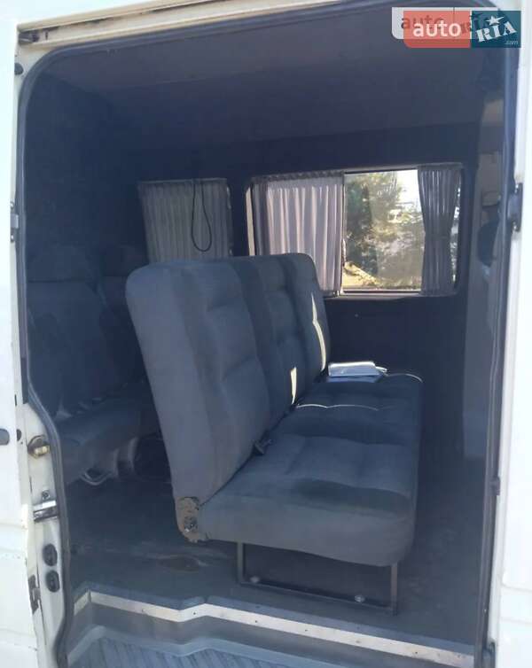 Вантажний фургон Volkswagen LT 2005 в Львові