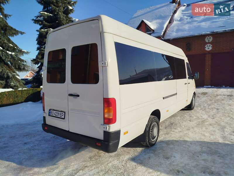 Микроавтобус Volkswagen LT 1998 в Кременце