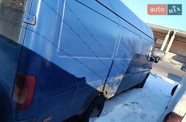 Грузовой фургон Volkswagen LT 1999 в Львове