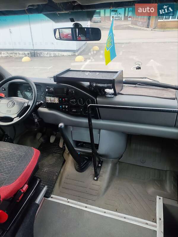 Микроавтобус Volkswagen LT 2001 в Доброславе