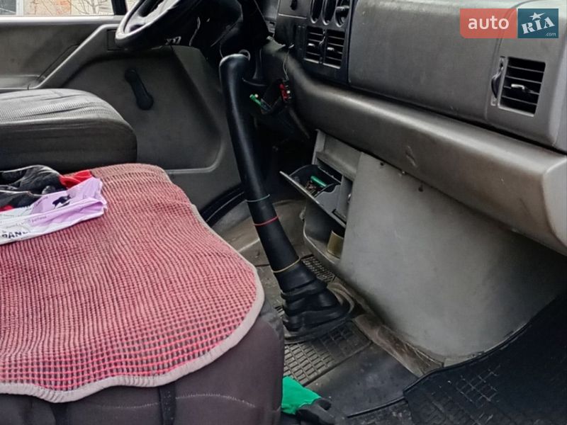 Грузовой фургон Volkswagen LT 1998 в Ровно