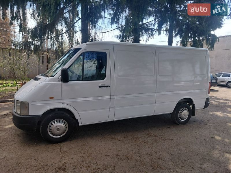 Вантажний фургон Volkswagen LT 2004 в Жовтих Водах