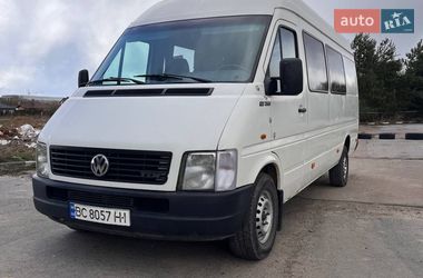 Вантажопасажирський фургон Volkswagen LT 2005 в Самборі