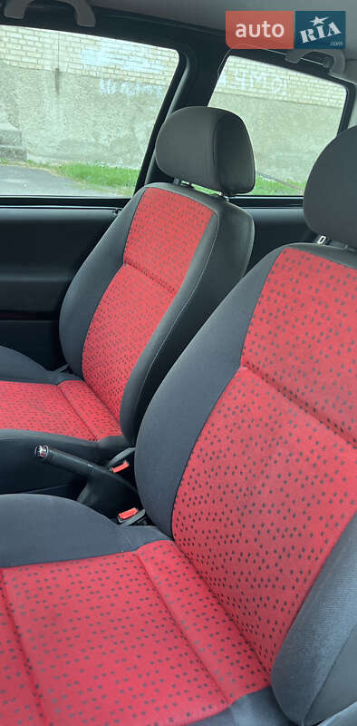 Хэтчбек Volkswagen Lupo 1999 в Луцке