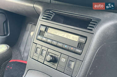 Хэтчбек Volkswagen Lupo 2003 в 