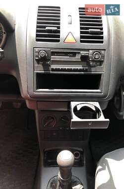 Хэтчбек Volkswagen Lupo 2003 в  фото 15 Хэтчбек Volkswagen Lupo 2003 в