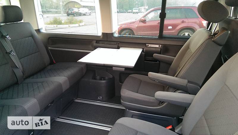 Минивэн Volkswagen Multivan 2012 в Киеве