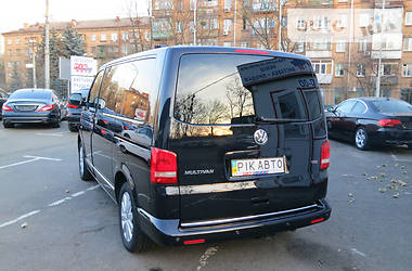 Минивэн Volkswagen Multivan 2011 в Киеве