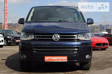 Минивэн Volkswagen Multivan 2013 в Киеве