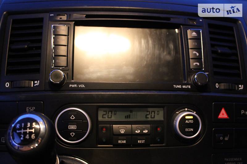 Мінівен Volkswagen Multivan 2008 в Кропивницькому