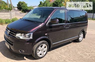 Минивэн Volkswagen Multivan 2015 в Львове