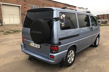 Минивэн Volkswagen Multivan 2000 в 