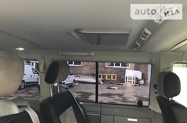 Минивэн Volkswagen Multivan 2000 в 