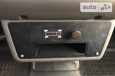Минивэн Volkswagen Multivan 2000 в 