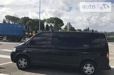 Грузопассажирский фургон Volkswagen Multivan 2005 в Харькове