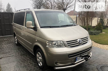 Мінівен Volkswagen Multivan 2009 в 