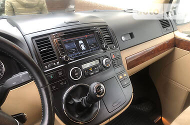 Мінівен Volkswagen Multivan 2009 в 