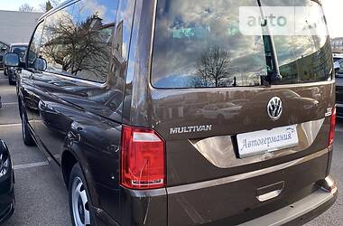 Мінівен Volkswagen Multivan 2018 в 