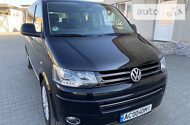 Мінівен Volkswagen Multivan 2010 в 