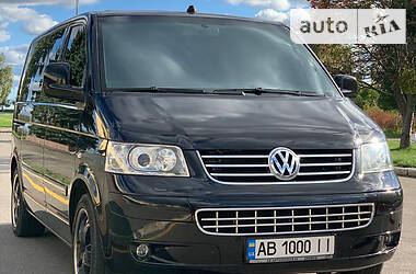 Минивэн Volkswagen Multivan 2005 в Виннице