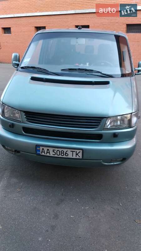 Мінівен Volkswagen Multivan 2002 в Києві
