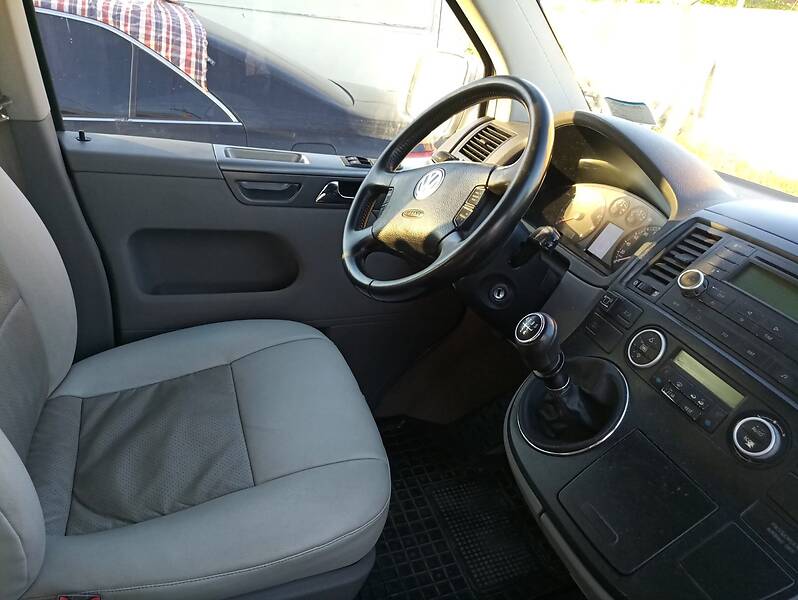 Мінівен Volkswagen Multivan 2004 в Одесі