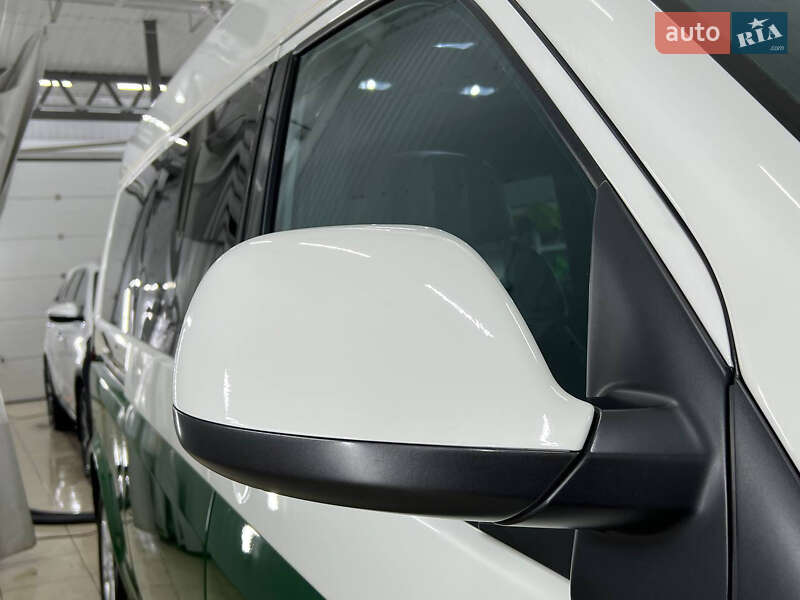 Минивэн Volkswagen Multivan 2010 в Днепре