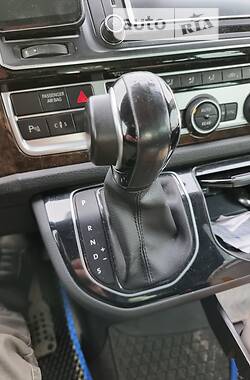 Минивэн Volkswagen Multivan 2017 в Сумах