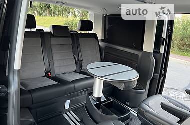 Минивэн Volkswagen Multivan 2020 в 