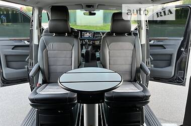 Минивэн Volkswagen Multivan 2020 в 