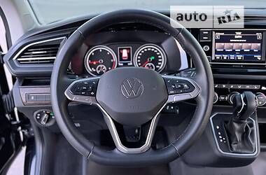 Минивэн Volkswagen Multivan 2020 в 