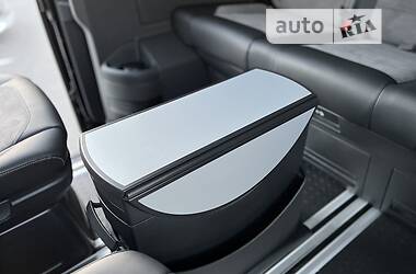 Минивэн Volkswagen Multivan 2020 в 