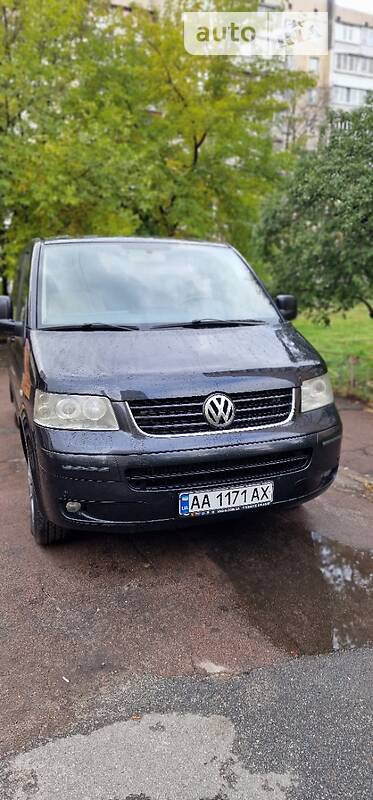 Минивэн Volkswagen Multivan 2009 в Киеве