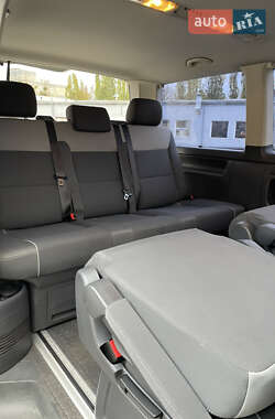 Минивэн Volkswagen Multivan 2012 в Киеве