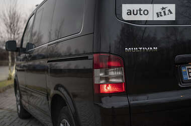 Минивэн Volkswagen Multivan 2008 в Дрогобыче