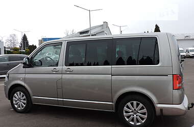 Минивэн Volkswagen Multivan 2011 в Ровно