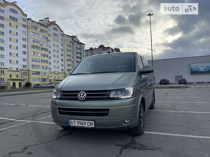 Минивэн Volkswagen Multivan 2004 в Ивано-Франковске фото Минивэн Volkswagen Multivan 2004 в Ивано-Франковске