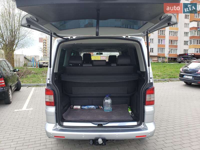 Мінівен Volkswagen Multivan 2008 в Хмельницькому