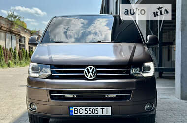 Минивэн Volkswagen Multivan 2013 в Львове