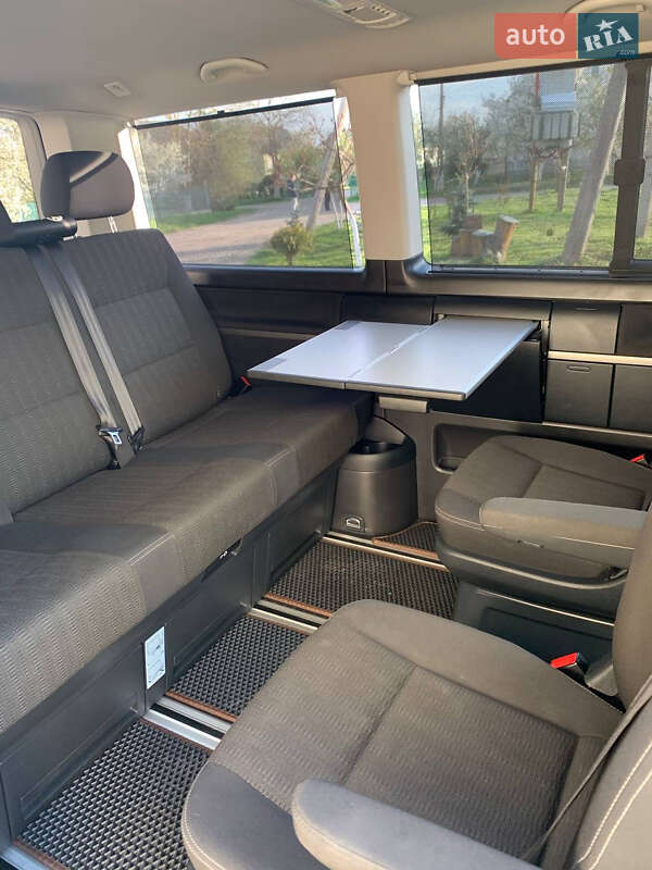 Мінівен Volkswagen Multivan 2018 в Стрию