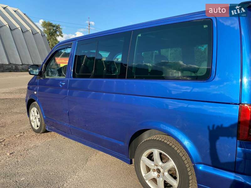 Мінівен Volkswagen Multivan 2005 в Києві