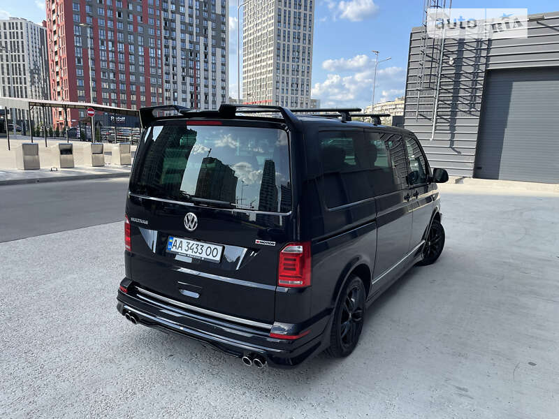Мінівен Volkswagen Multivan 2019 в Києві