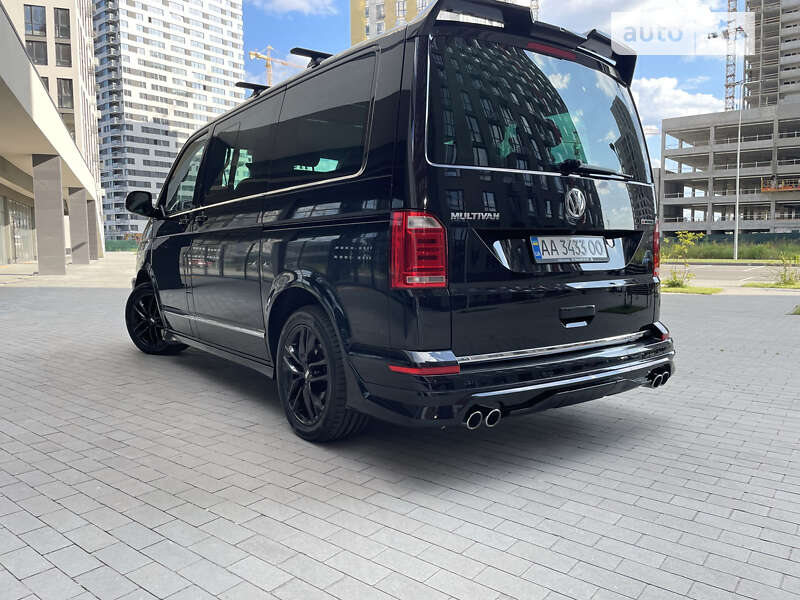 Мінівен Volkswagen Multivan 2019 в Києві