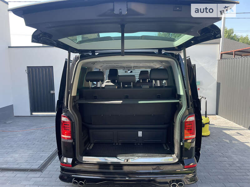 Мінівен Volkswagen Multivan 2019 в Києві