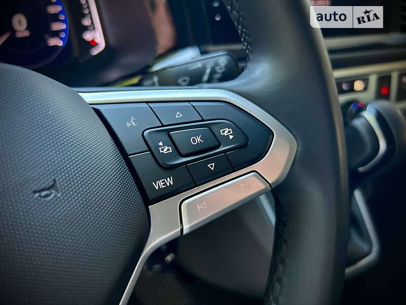 Минивэн Volkswagen Multivan 2021 в Днепре
