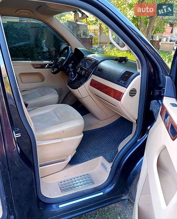 Минивэн Volkswagen Multivan 2006 в Харькове